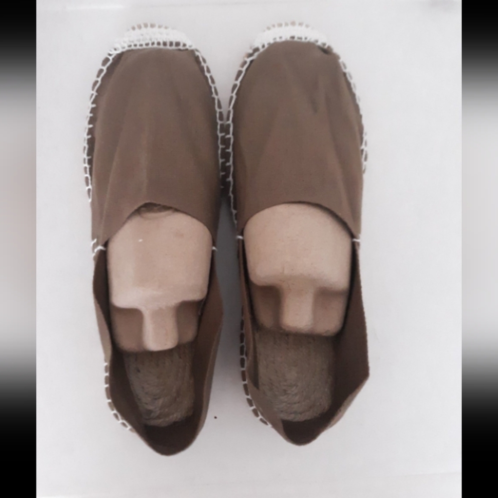 Nwot Espadrilles from Spain Size 39.